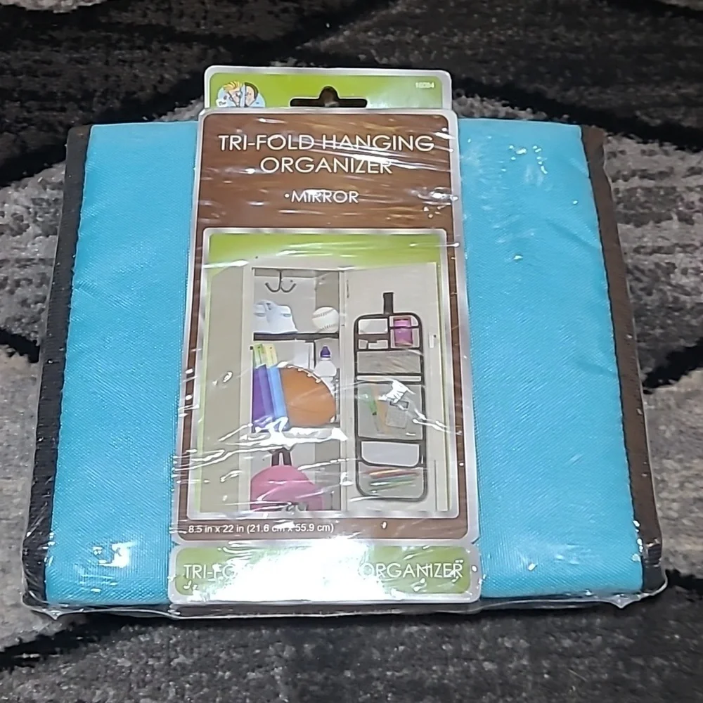 TRI-FOLD BLUE HANGING ORGANIZER MIRROR